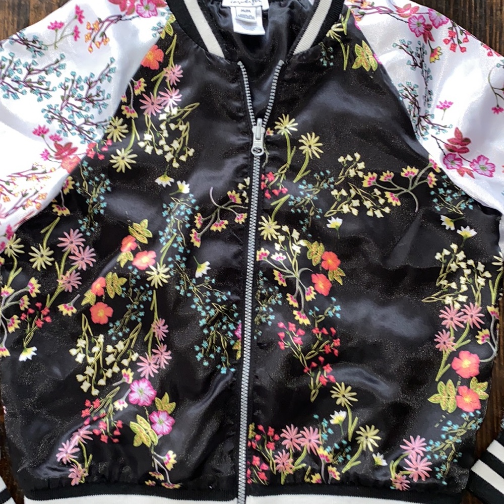 Girls Floral Jacket-Size Medium - Picture 2 of 5